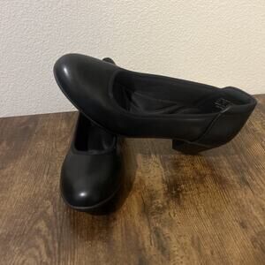 DREAM PAIRS Black Round Toe Low Block Heel Pumps Career Dress Shoes